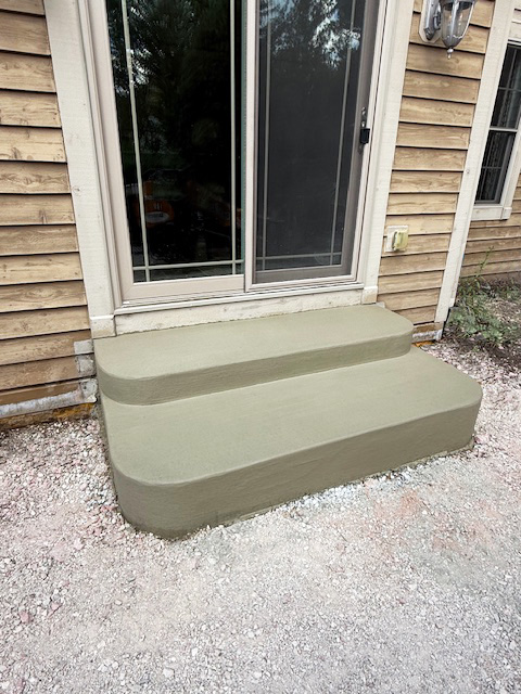 Concrete steps, Racine, WI